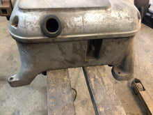 Load image into Gallery viewer, RIGID Pipe Threader Machine Model 400 &amp; RIGID Vise 228 Included - Used