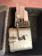 Load image into Gallery viewer, Vintage HD Electric Co. MAX-I-METER - Model: MIM200HL - 60 Cycle 5 Amps w/ Case