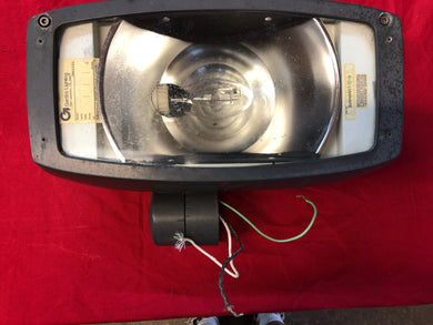 GARDCO FLOOD LIGHT - Model DF7-N8P - 70W - 120V - Used - Good Condition