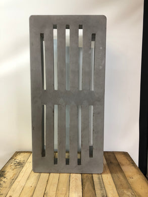POLY-MIGHT & Unbranded Dunnage Rack - Poly plastic pallet - Used - 3 sizes